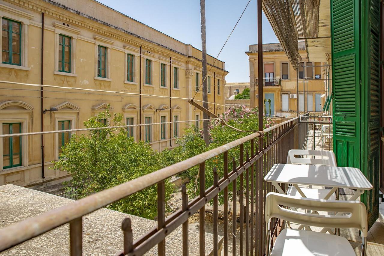 Cavour Apartments By Wonderful Italy Ното Экстерьер фото